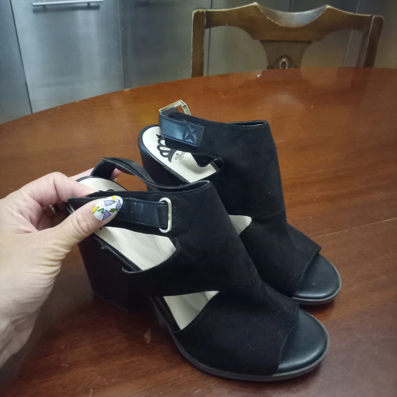 Fergalicious Black Open-Toe Heels - Picture 6 of 6